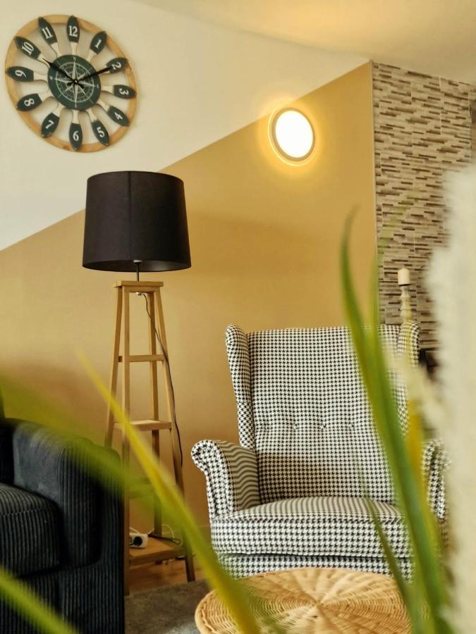 Stunning Lovely Flat With Pool And Strong Wi-Fi, 31 Arona  Exterior foto